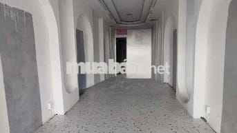 Cho thuê nguyên căn trệt rộng 70m2 mặt tiền Nguyễn Oanh