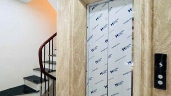 CẦN BÁN NHÀ PHỐ TÔN ĐỨC THẮNG 9,9 TỶ, Ô TÔ, THANG MÁY