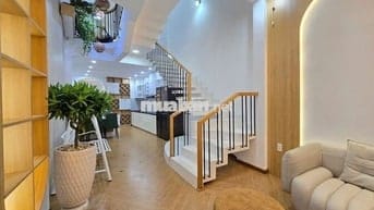 CHO THUÊ NHÀ 3 TẦNG ĐẸP – TRẦN CAO VÂN, HẢI CHÂU