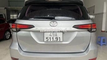 Toyota Fortuner 2017 2.4G 4x2 MT - 120000 km