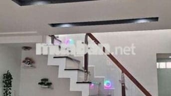 CẦN BÁN NHÀ GẦN CHỢ GẤU ,ấp 4, xã Đông Thạnh