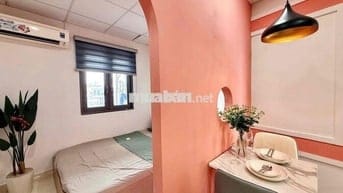 Penthouse 1PN Tách Bếp Máy Giặt Riêng Sân Thượng Rộng Gần Chợ Bà Chiểu