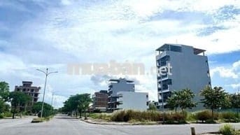 Chủ cần bán lô góc FBT, ngủ hành Sơn TPĐN