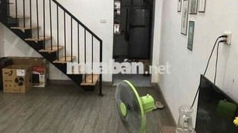 Bán tập thể Đại Mỗ. Dt 105m2, 5n, 2vs. Giá 3.95 tỷ