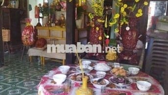 Chính chủ cần bán đất mặt tiền có nhà cấp bốn
