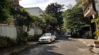 Bán nhà mặt tiền Hồ Ngọc Cẩn Q.Tân Phú DT: 10x21m cấp 4 giá 29.5 tỷ TL