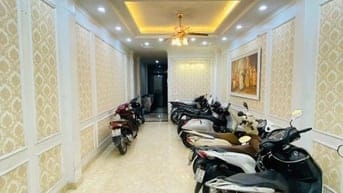 Gần Phố, Ga, Đại học ở Cầu Giấy, 84m2 Ở và cho thuê ngay, lợi lộc 