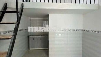DUPLEX CỬA SỔ TRỜI KẾ BÊN CÓ BAN CÔNG Ở ĐẦU GÒ VẤP SÁT BÊN BÌNH THẠNH