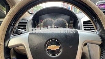 Ô tô Chevrolet Captiva đen 7 chỗ tự động