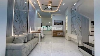 Nhà siêu đẹp-hiếm có, chủ bán cực mềm nhà Chử Đồng Tử- Tân Bình. 38m2
