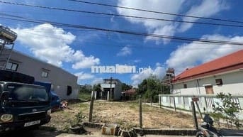 BÁN LÔ ĐẤT 2 MẶT TIỀN ĐƯỜNG 6M THÔNG - GẦN BẾN XE ĐỨC LONG