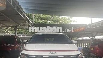 Hyundai Stargazer 2024 X 1.5 AT - 18500 km