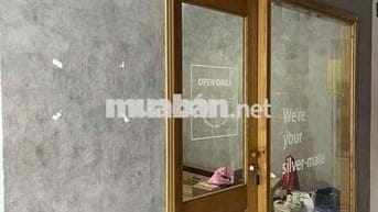 CHO THUÊ MẶT BẰNG 30M² TRONG CHUNG CƯ CŨ – VỊ TRÍ TRUNG TÂM SẦM UẤT