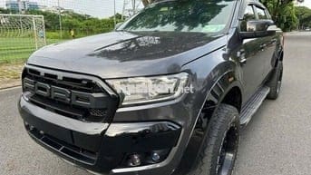 Ford Ranger Wildtrak 2017 nhập khẩu 5 chỗ