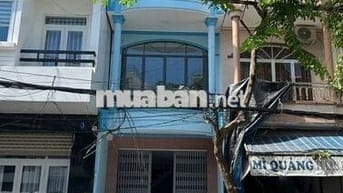 Nhà mặt tiền 45,5m2, 3 phòng ngủ, đường Lạc Long Quân, Tp. Nha Trang