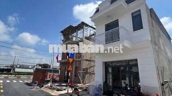 VỢ CHỒNG CẦN BÁN GẤP CĂN NHÀ TÂM HUYẾT NGAY MẶT TIỀN ĐƯỜNG HÙNG VƯƠNG