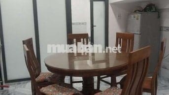 300 m có chợ 800 m tới Đại học mở Đại học Sài Gòn
