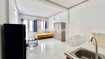 CHO THUÊ CHDV / SIÊU RỘNG RÃI - BAN CÔNG THOÁNG MÁT / NGAY MẶT TIỀN