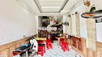 Anh Hùng cần bán nhà mặt phố Yết Kiêu,HĐ,3t ,32m  chỉ nhỉnh 7 tỷ