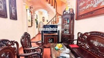 NHÀ ĐẸP Ở NGAY-NGÕ RỘNG THOÁNG- TRUNG TÂM ĐỐNG ĐA  6,9 TỶ