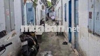 Cho thuê dãy trọ 19P mặt tiền QL1K Dĩ An TPHCM