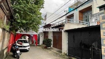 Bán Gấp nhà 1 trệt 2 lầu đẹp 4x26m Shr đg xe Tải Thông gần chợ Đầu Môi
