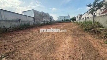 BÁN GẤP LÔ ĐẤT MẶT TIỀN DX11 - TÂN VĨNH HIỆP TÂN UYÊN - GẦN UỶ BAN