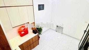 NHÀ ĐỘI CẤN-BA ĐÌNH-18M2-6 TẦNG-MT 5M-4,98 TỶ-20M RA PHỐ-3 NGỦ