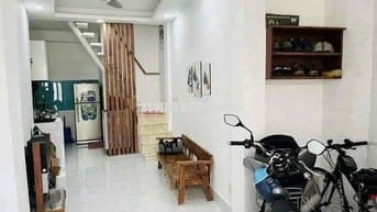 Nhà cho thuê - 1trệt 1lầu - sẵn NT - hẻm Mai Văn Ngọc, p11, Phú Nhuận