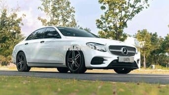 Mercedes Benz E Class 2019 E200 Sport - 40000 km