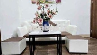 Gấp, bán căn hộ 55m2 ccmn tầng 4 phố Phạm ngọc Thạch 2 ngủ thang máy .