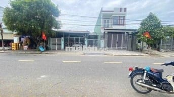 CỤM ĐẤT CHIA ĐƯỢC 4 LÔ MẶT TIỀN NGÔ XUÂN THU-SÁT TRƯỜNG CAO ĐẲNG GTVT