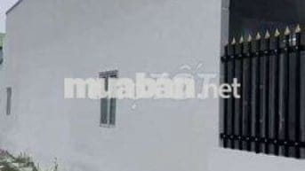 Bán nhà ngay MT Gần ql50, Tân Kim, Long An, 990 triệu, 80m2, SHR!