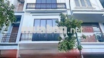 DỊCH VỤ VẠN PHÚC - 7 TẦNG THANG MÁY - PHÂN LÔ VỈA HÈ