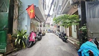 Bán nhà Lạc Long quân, ngõ thông ô tô, 6 tầng thang máy, 50m2 13.8 tỷ