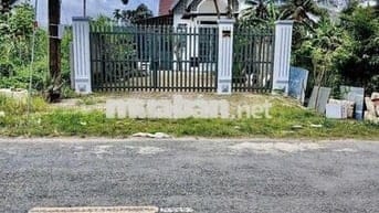 Bán nhà mặt tiền Nguyễn Chí Thanh diện tích rộng rãi