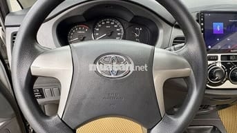 Toyota Innova 2014 2.0E - 132000 km