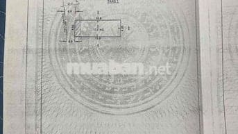nhà đang ở 1 + lủng ngay mũi tầu bình Long