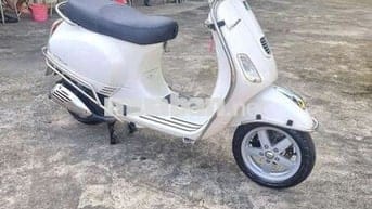 ☎️👉 #Vespa_3val_ 125cc_FI 2014 Mới chạy 18000 km