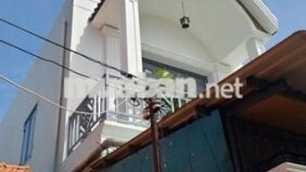 Nhà bán TT Cần Giuộc, view sông, đã hoàn thiện, đủ tiện ích