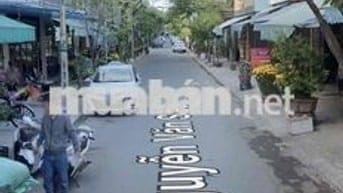 BÁN ĐẤT TẶNG NHÀ 2 TẦNG MT NGUYỄN VĂN SIÊU GẦN CẦU RỒNG