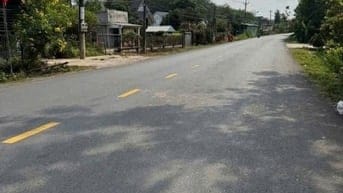 Đất  mặt tiền đường DH504 An long Phú Giáo HCM giá 650tr /400m2(10*40)