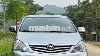 Toyota Innova 2009 G - 123000 km