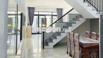 Cho thuê nhà 3 tầng đường Cồn Dầu 14