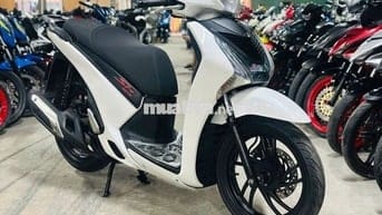 XE MÁYTHANHTÙNG_SH VIỆT 125 TRẮNG MÁY ZIN KHÓA SMK