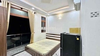 STUDIO FULL NỘI THẤT CÓ BAN CÔNG NGAY GẦN ĐẦM SEN ĐẠI HỌC BÁCH KHOA