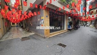 Phố QUAN NHÂN BÁN NHÀ LÔ GÓC OTO ĐỂ CỬA - Thiện chí bán sang tên NHANH