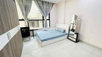 CHO THUÊ CHDV / VIEW KÍNH SIÊU THOÁNG MÁT - TOÀ NHÀ SẠCH SẼ / MẶT TIỀN