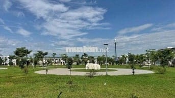KQH HƯƠNG SƠ NGAY CÔNG VIÊN HOÀNG MAI, ngang 4,7m , 1,590 tỷ