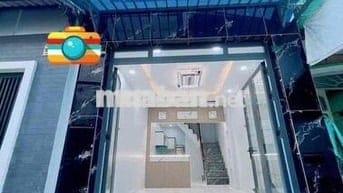 Nhà Vị trí đẹp -Hẻm thông 3 mặt tiền